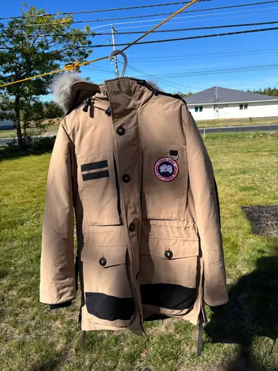Canada Goose Macculloch Parka - Tan - Mens M - Like New, View more