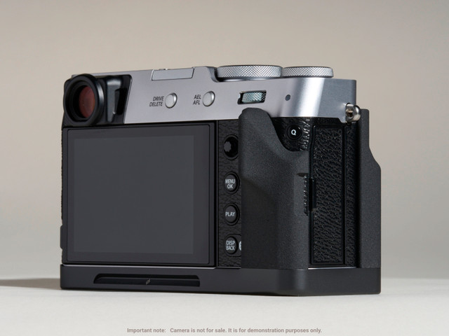Best grip for X100VI. AGX106. Made in Canada in Cameras & Camcorders in Chatham-Kent - Image 4