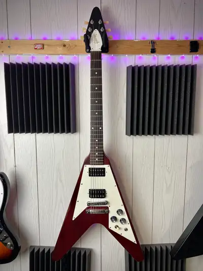 Gibson Flying V, View more