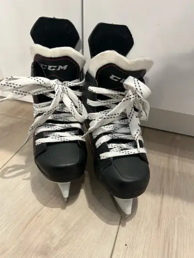 NWOT CCM Jetspeed FT340 Ice Hockey Skates 10Y, View more