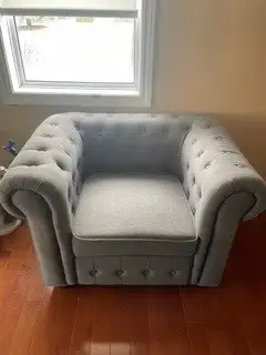 Accent Chair - Pick up in Barrhaven, View more