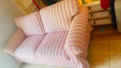 IKEA UPPLAND LOVESEAT + Extra Cover (Beige), View more