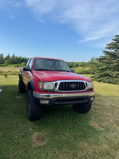 5spd manual. -4x4 on floor works great. -Rockers and cab corners were replaced . -Frame replaced wit...