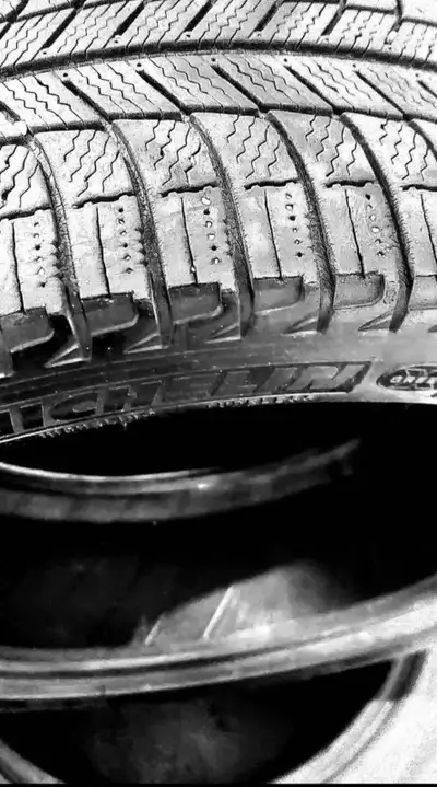 Have another set of tires on my car that's the only reason why I'm selling them.