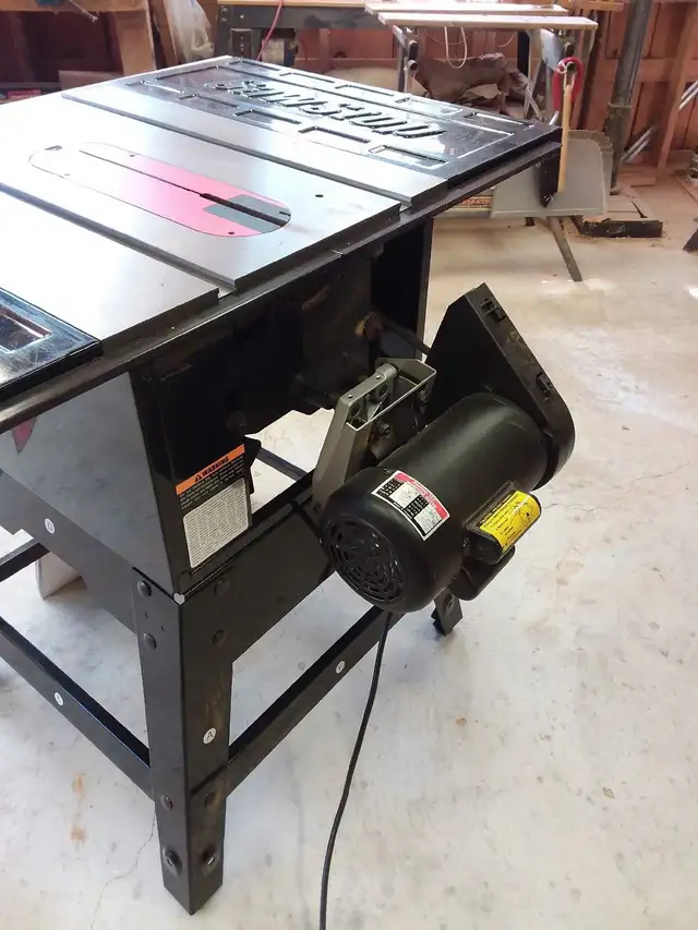 SAW STOP Table saw great condition in Power Tools in Norfolk County - Image 6
