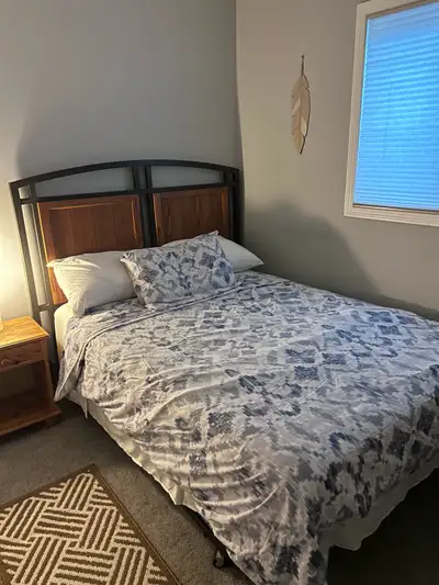 Room for rent to a female only or a couple. House is located in a quiet area in the NW. Internet , l...