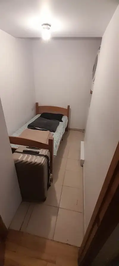 Petite Chambre à louer pour étudiants Métro Joliette