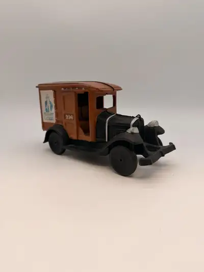 Vintage Cast Iron U.S. Mail Truck #236, View more