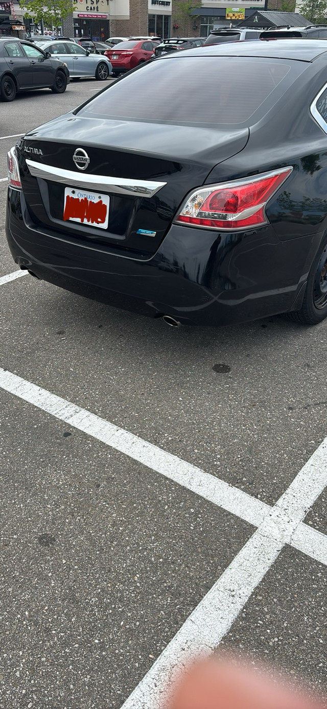 2015 Nissan Altima in Cars & Trucks in Mississauga / Peel Region - Image 2