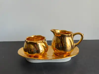 VINTAGE ROYAL WINTON ENGLAND GOLD CREAM & SUGAR BOWL ON TRAY, View more