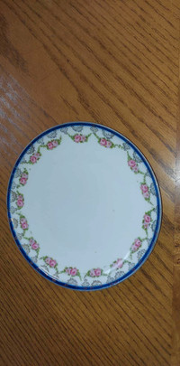Beautiful vintage 8" plate Made in Germany