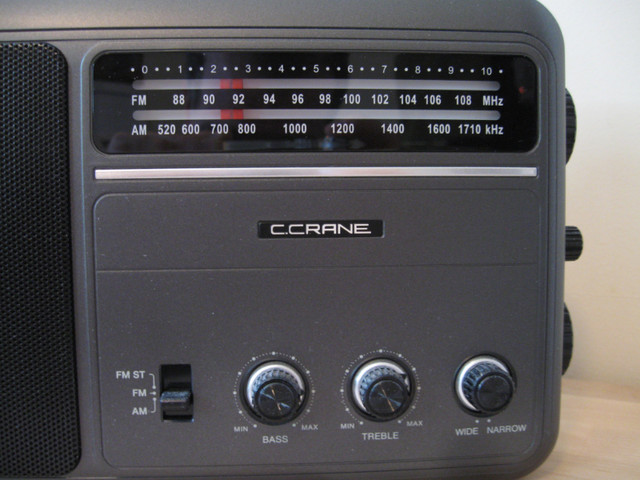 C. Crane "CCRadio - EP PRO" AM FM High Sensitivity Radio in Stereo Systems & Home Theatre in North Bay - Image 3