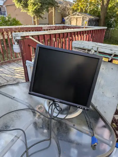 DELL monitor, View more