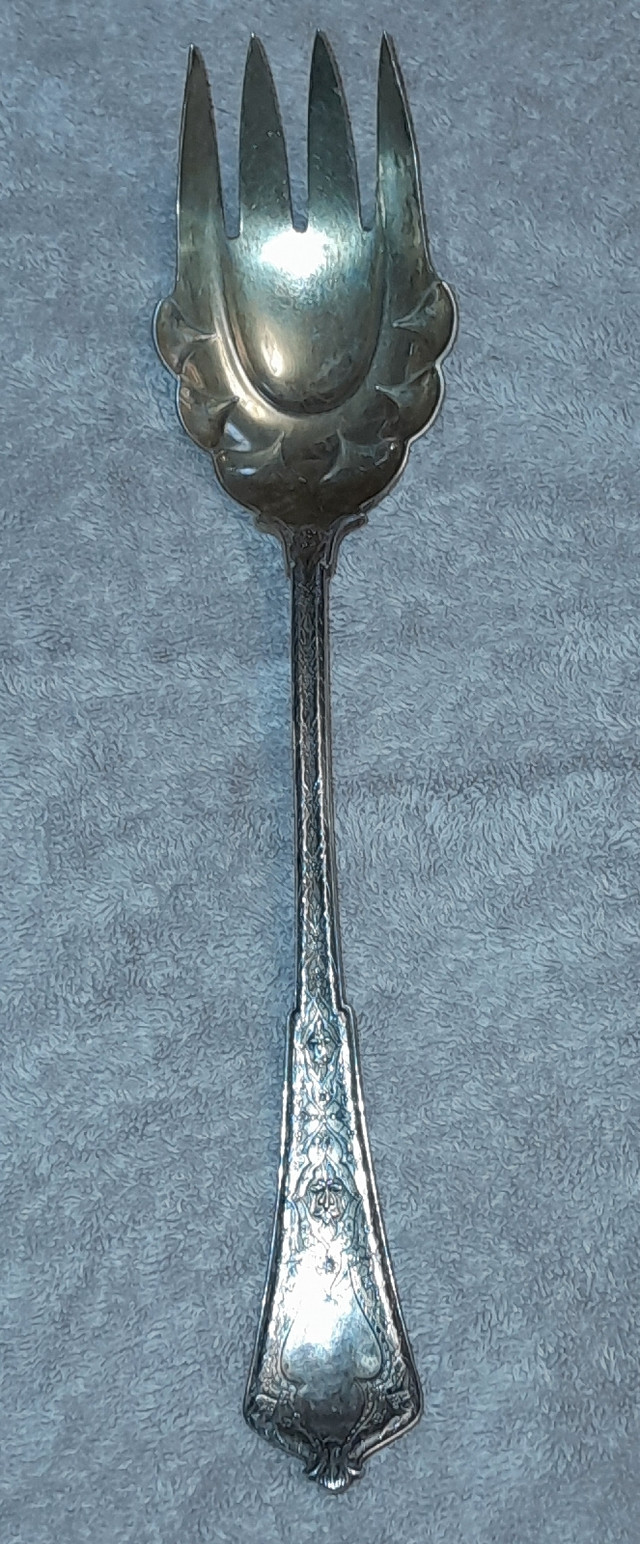 Tiffany and Co Vintage Sterling Silver Serving Fork in Arts & Collectibles in Leamington - Image 4