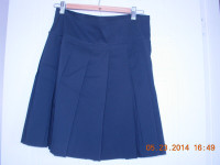 LotBCBGMAXAZARIA slacks grey and black, navy skirt tags still on