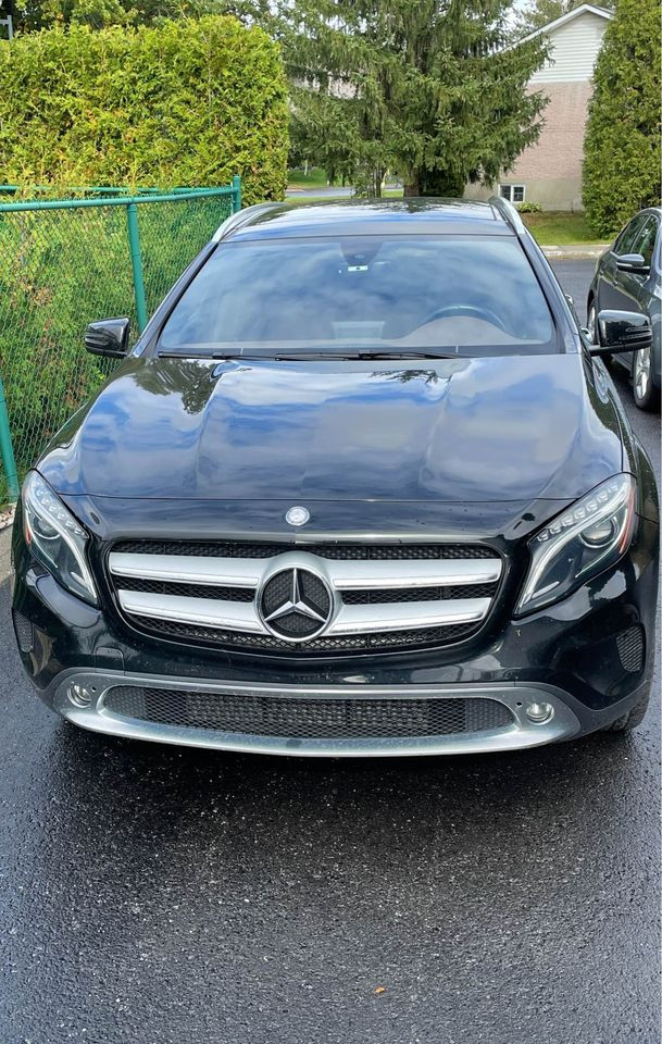 Mercedes GLA 250 4MATIC 2017 avec 98 964 km dans Autos et camions  à Longueuil/Rive Sud - Image 2