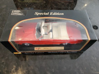 1:18 Diecast Maisto 1965 Pontiac GTO Hurst Edition Conv Red