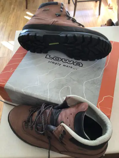 Size 14 Lowa gore tex trekking boots, View more