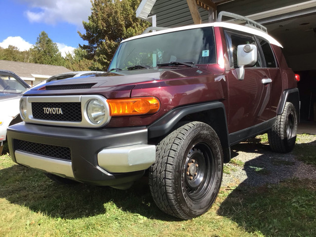 Fj cruiser in Cars & Trucks in Cape Breton