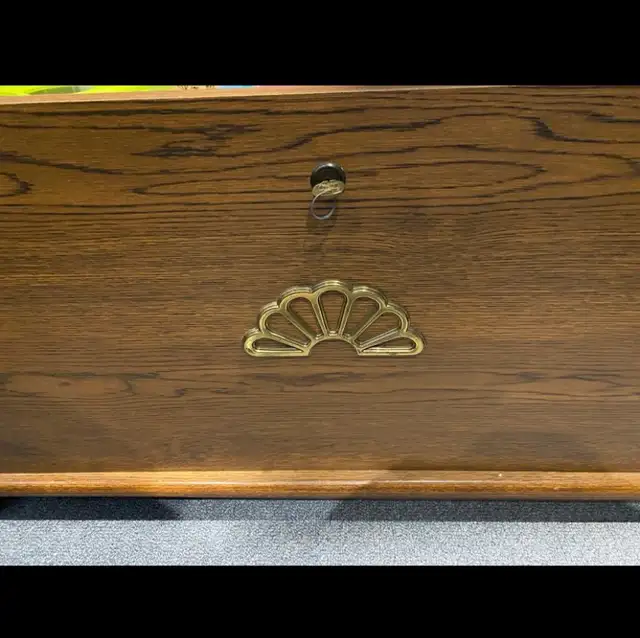 Oak Storage Chest582387108614000641