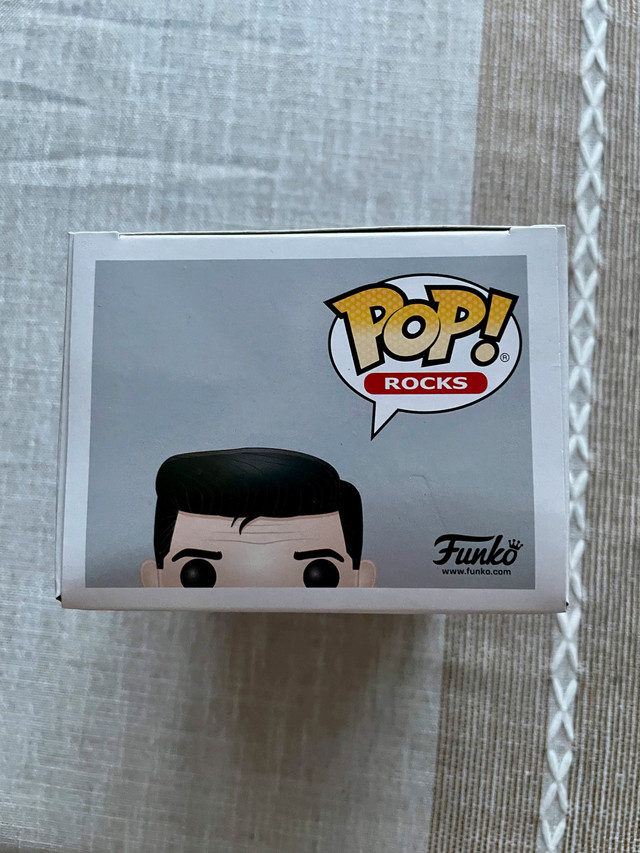 Funko Pop Johnny Cash in Toys & Games in Markham / York Region - Image 3