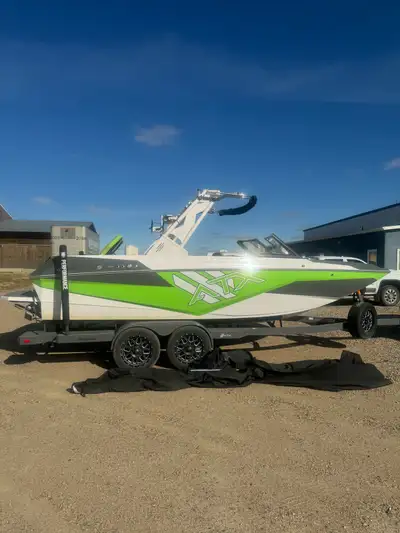 Call for more details 306-768-7913 Indmar 6.2 raptor 400 engine