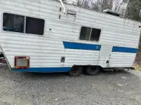 21 Ft pull behind travel trailer 