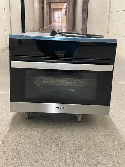 Neuf Miele 24" Four Combi Vapeur DGC6800XL, View more