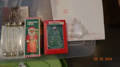 Christmas/Xmas items,  4 items, one price, useful, fun one  mint, View more