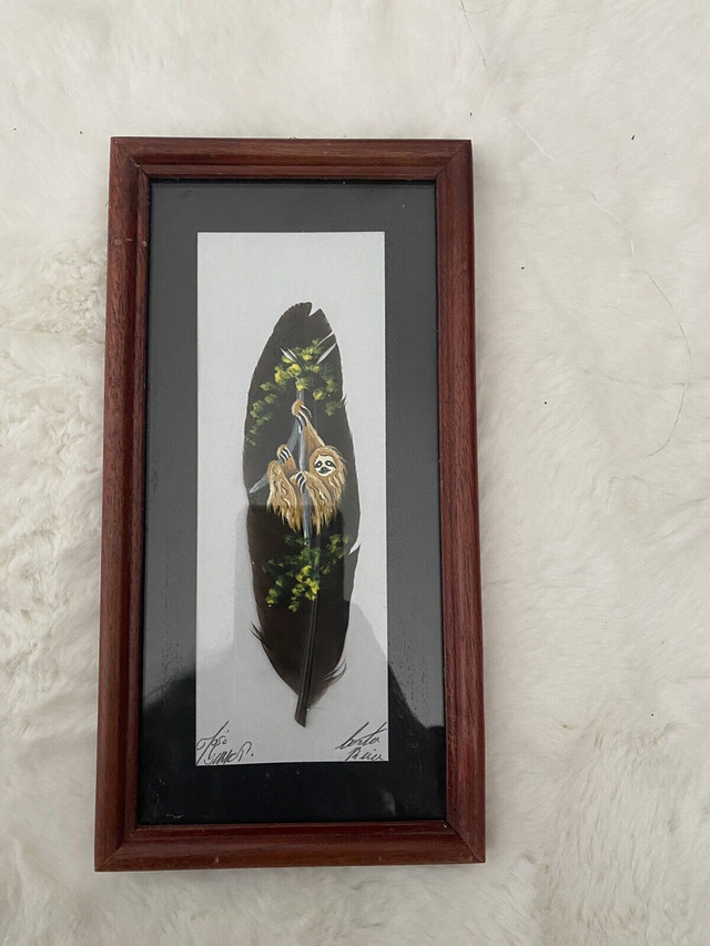 Sloth hand painted framed feather in Home Décor & Accents in Markham / York Region - Image 2