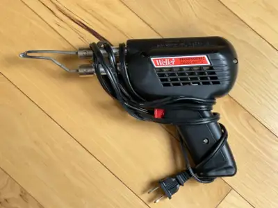 Soldering Gun. Weller brand. 200/260 Watts. Like new., View more