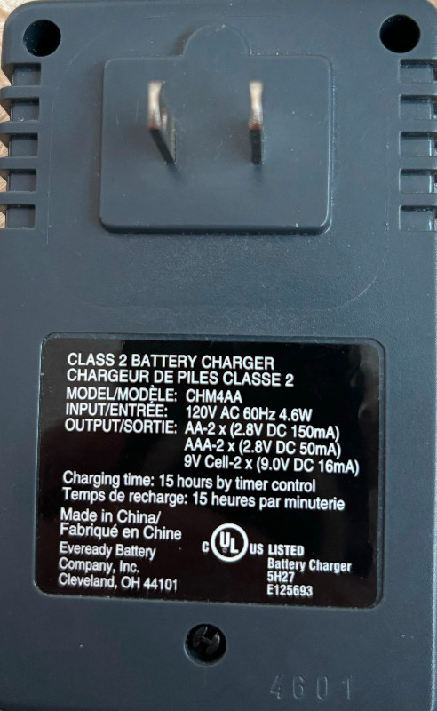 Energizer Rechargeable Unit with batteries in General Electronics in Sault Ste. Marie - Image 2