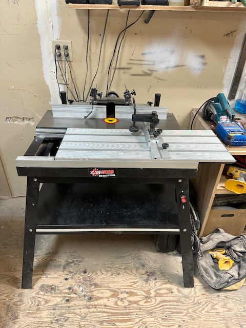 Router table in Power Tools in Vernon