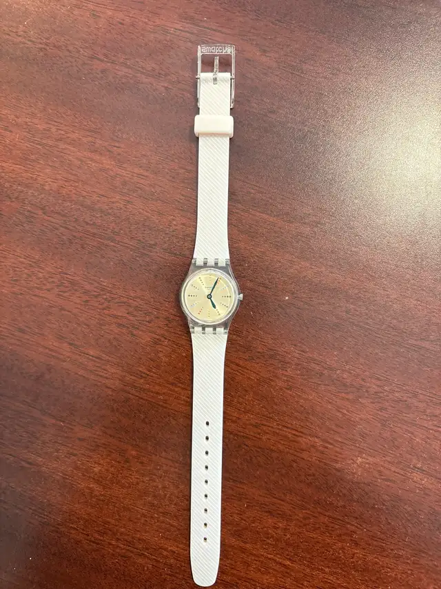 Swatch watches in Jewellery & Watches in Longueuil / South Shore - Image 3