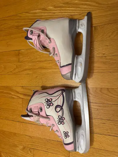 Girls Skates, View more