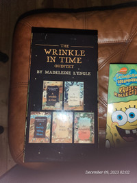 THE WRINKLE IN TIME QUINTET BOXED SET 5 PKs Madeleine L'Engle