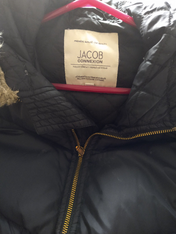 Manteau hiver Jacob dans Femmes - Hauts et vêtements d'extérieur  à Laval/Rive Nord - Image 3