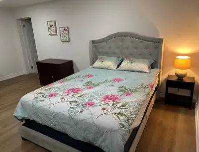Private room for rent 4mints from UTM Mississauga, ON L5K 2G7, Canada. Spacious Furnished Suite Room...