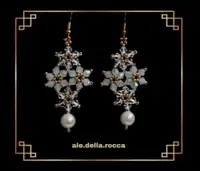 Floridia in White Earrings - Boucles d’oreilles 