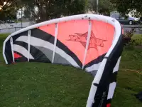 12 meter Naish kitesurfing kite+bar & lines