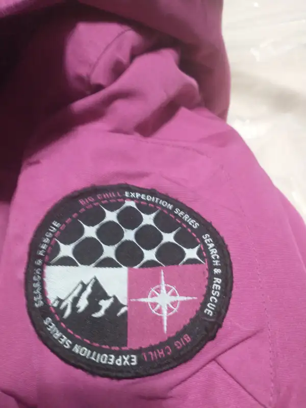 Winter jacket S/M size (girls) in Kids & Youth in Kitchener / Waterloo - Image 10