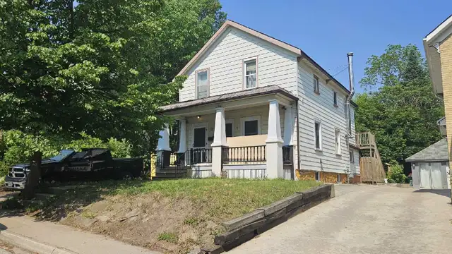 3 bed 2 bath house