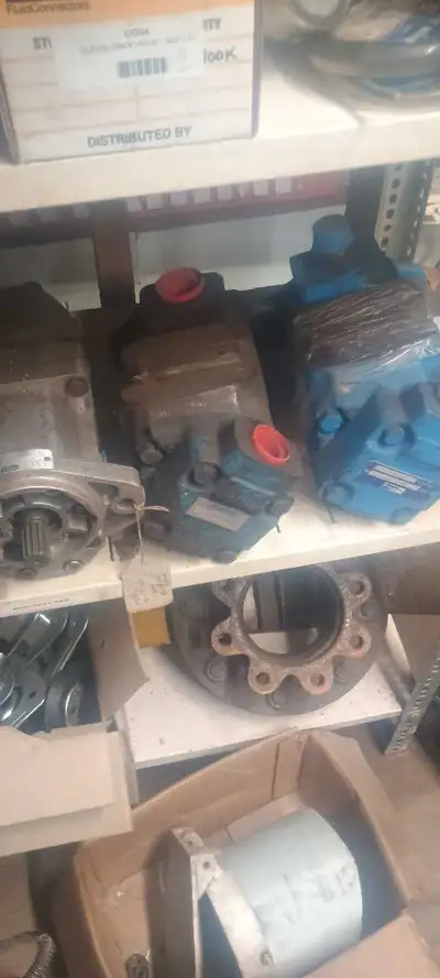 252 's x pump. Used . In storage