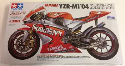 Tamiya 1/12 Yamaha YZR-M1 2004, View more