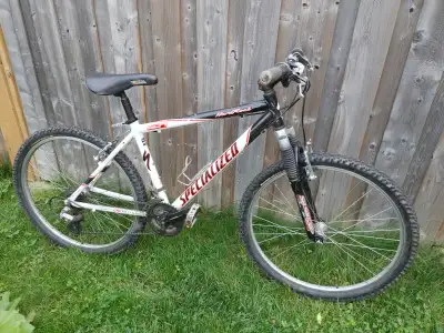 Specialized Hardrock mountain bicycle (17" frame), View more