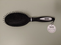 QUO Beauty Paddle Hair Brush