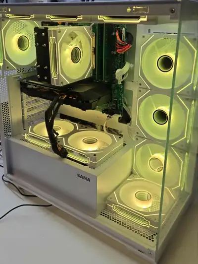 PC GAMING i7-9700F RTX2060 32GB DDR4 512GB NVMe HDD 2TB - White, View more