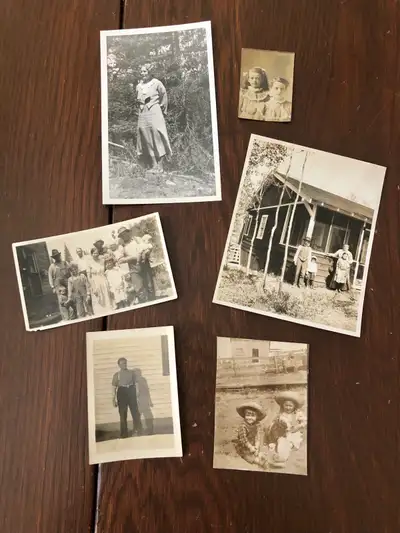 Great group. The individual woman seems to be a more recent print. 6 all together. Pick up in Marda...