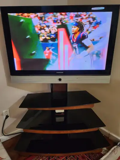 Samsung LCD TV 40 inch with Stand and Remote Control, View more