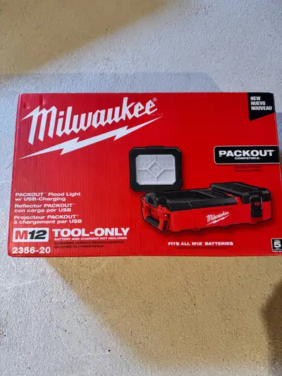 Brand new Milwaukee m12 packout light, View more